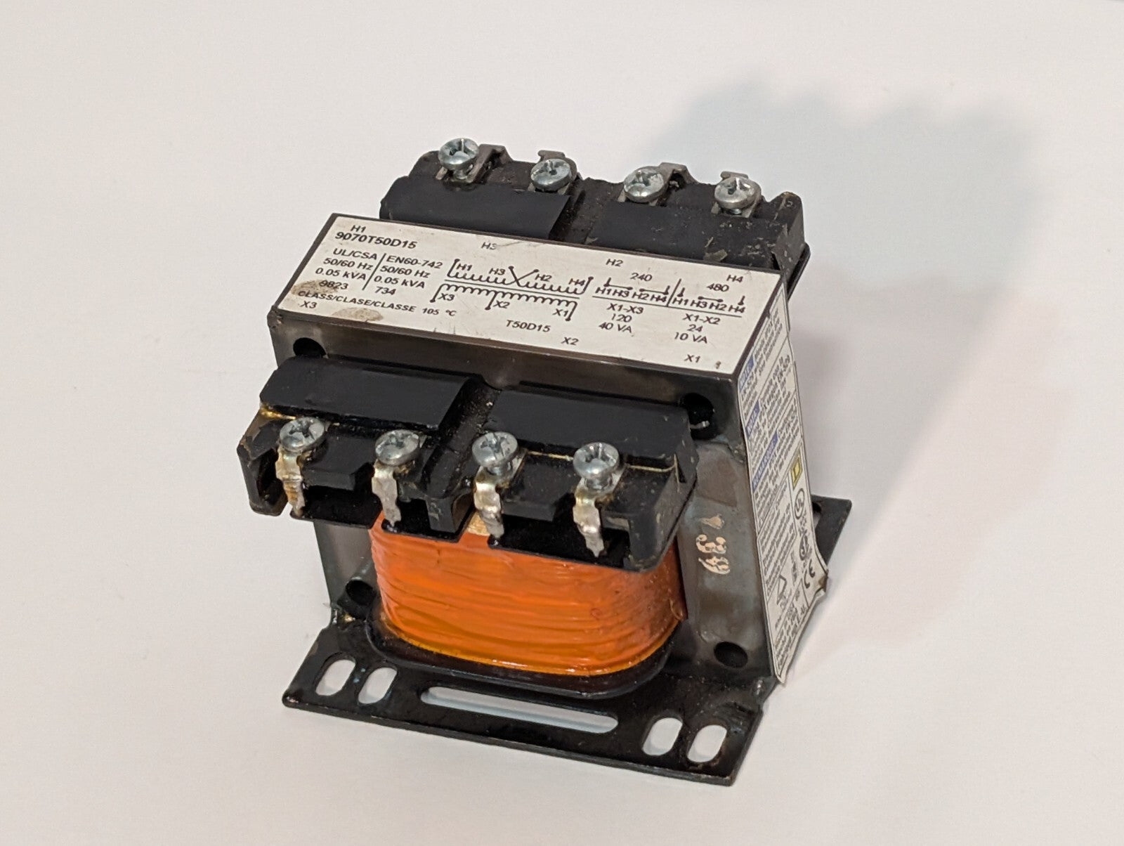 Square D 9070T50D15 Chassis Mount Control Transformer 24/115V, 25/120V, 50/60Hz