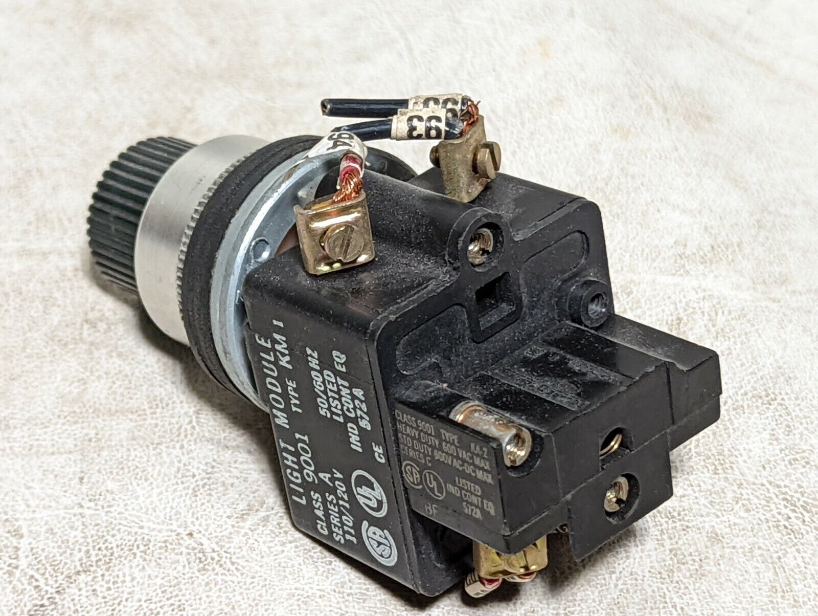 Square D 9001 KM1 light module with green indicator button, 9001 KA-2 contact 