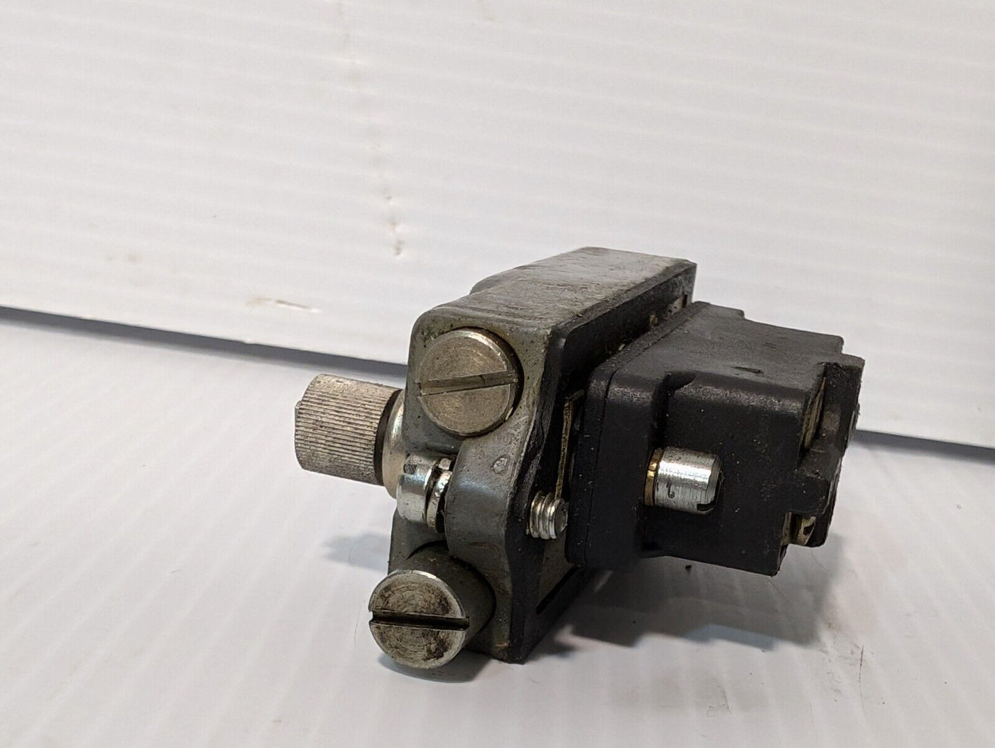 Square D, Class 9007, AO 12, AO12 Limit Switch + Returns, A012