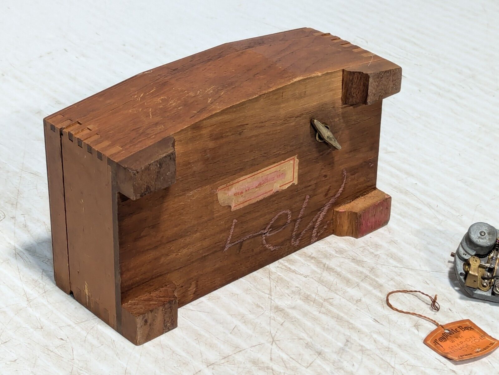 Tony's Vintage Wooden Music Box parts as shown, incomplete - Free Shipping