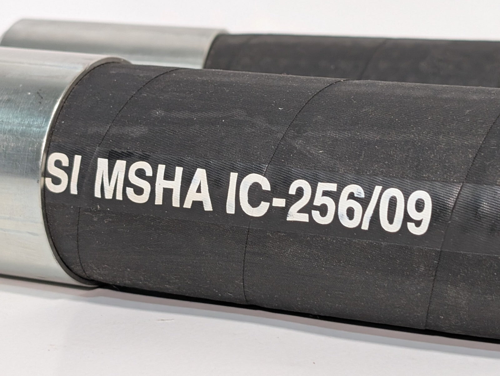 (1) Hydraulic Hose 2" LOHT EN853 1 SN DN 50, 40 BAR / 580 PSI, MSHA IC-256/09