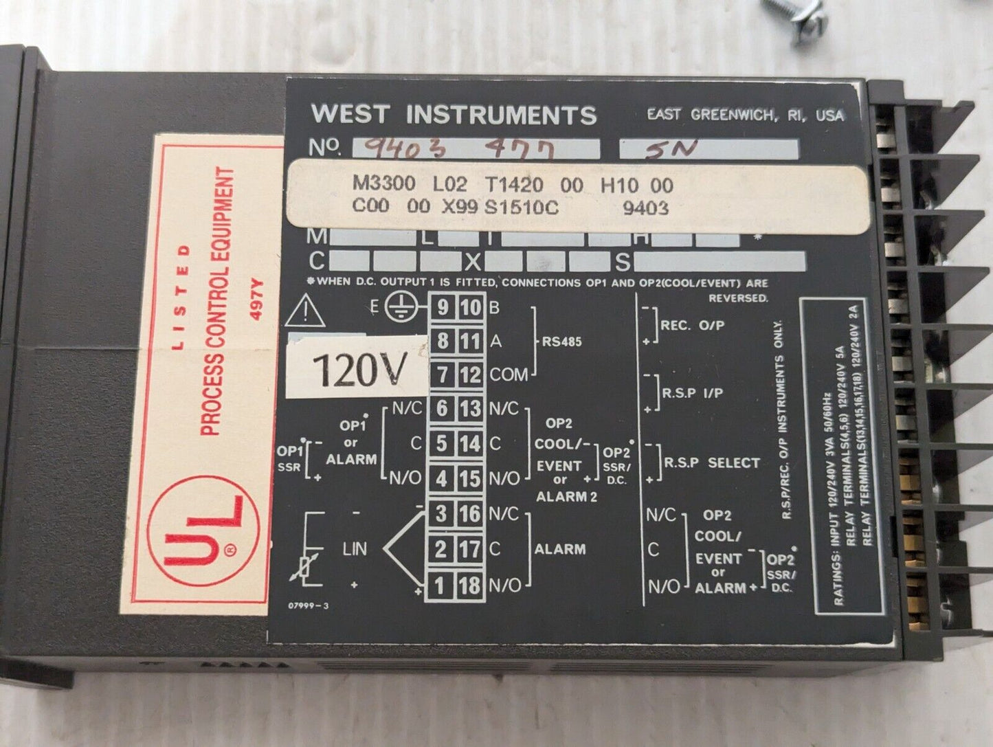 West M3300 L02 T1420 00 H10 Temperature Controller - Free Shipping+Returns