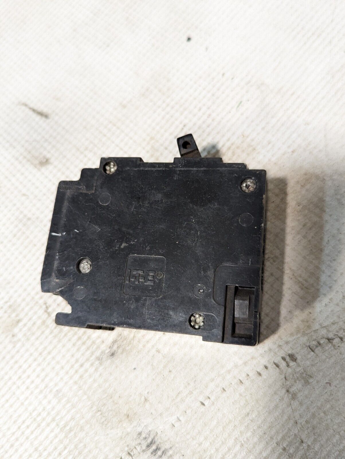 Siemens (ITE) Q2020 Circuit Breaker, Tandem, 2-Pole, 20a, 120vac, Type QT