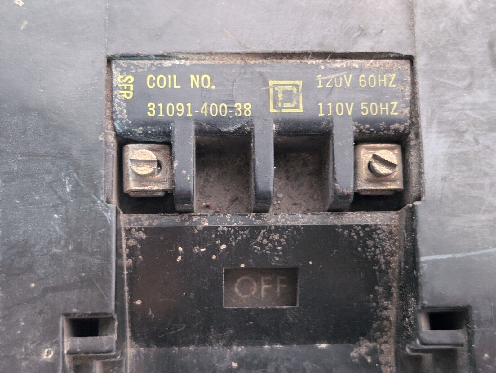 Square D 8536-SFO-1 C5S motor starter, ser A, NEMA sz 4, 120VAC coil as pictured