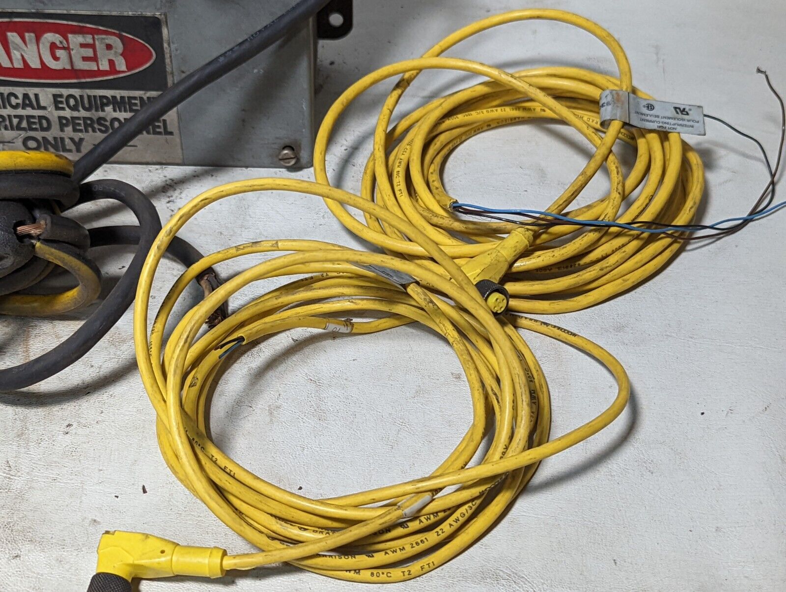 Thermocutter 91085 by Premier Tool Works, 115VAC, 3A, 1 phase