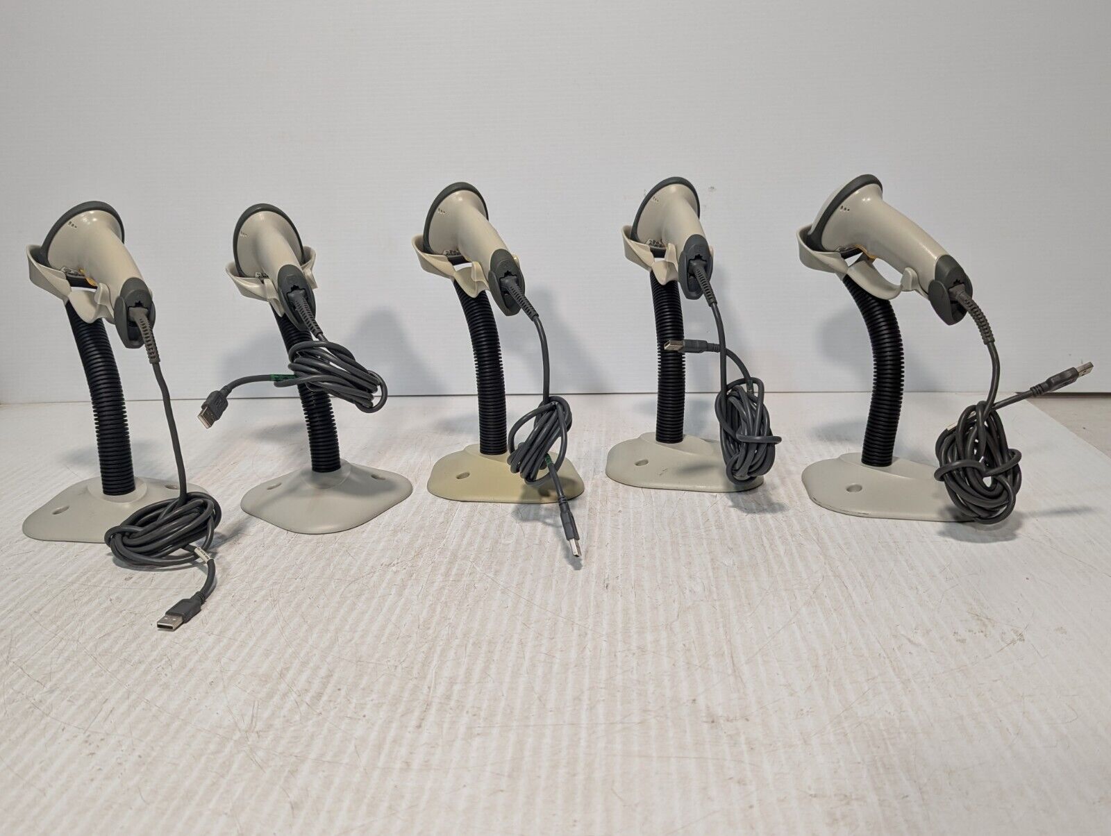 Symbol LS2208-SR20001R-UR Barcode Scanner w\ Cradle, USB Cable - Free Shipping