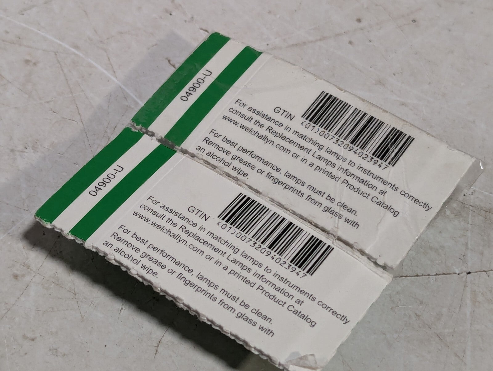 (2) Welch Allyn 04900-U Replacement Bulbs for Opthalmoscopes (11720,11730,11735)