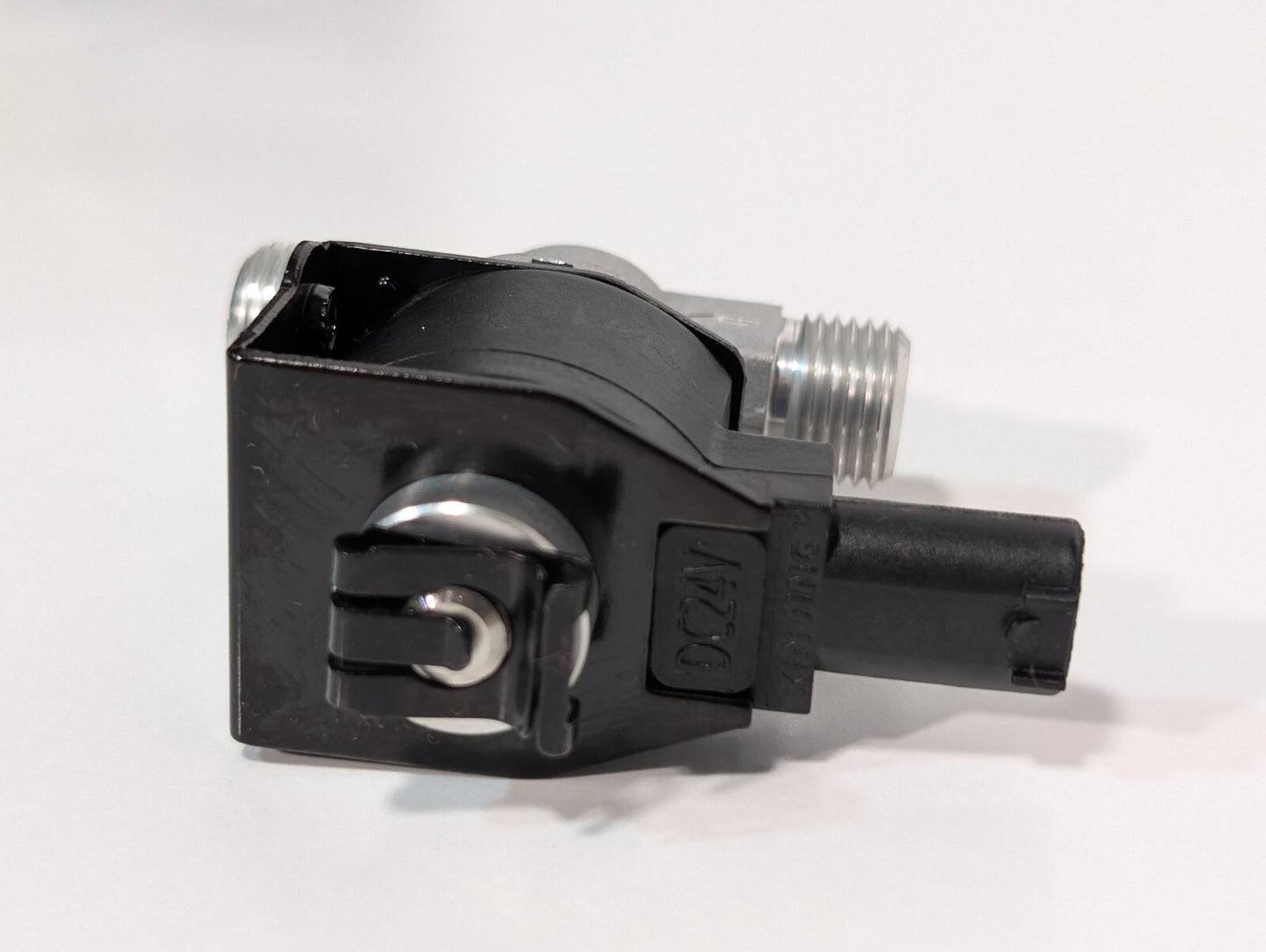 Xinjing XD-006H01B 2-Way GC07A0014 Valve Fitting 24VDC, XD006H01B XD-006-H-0-1B