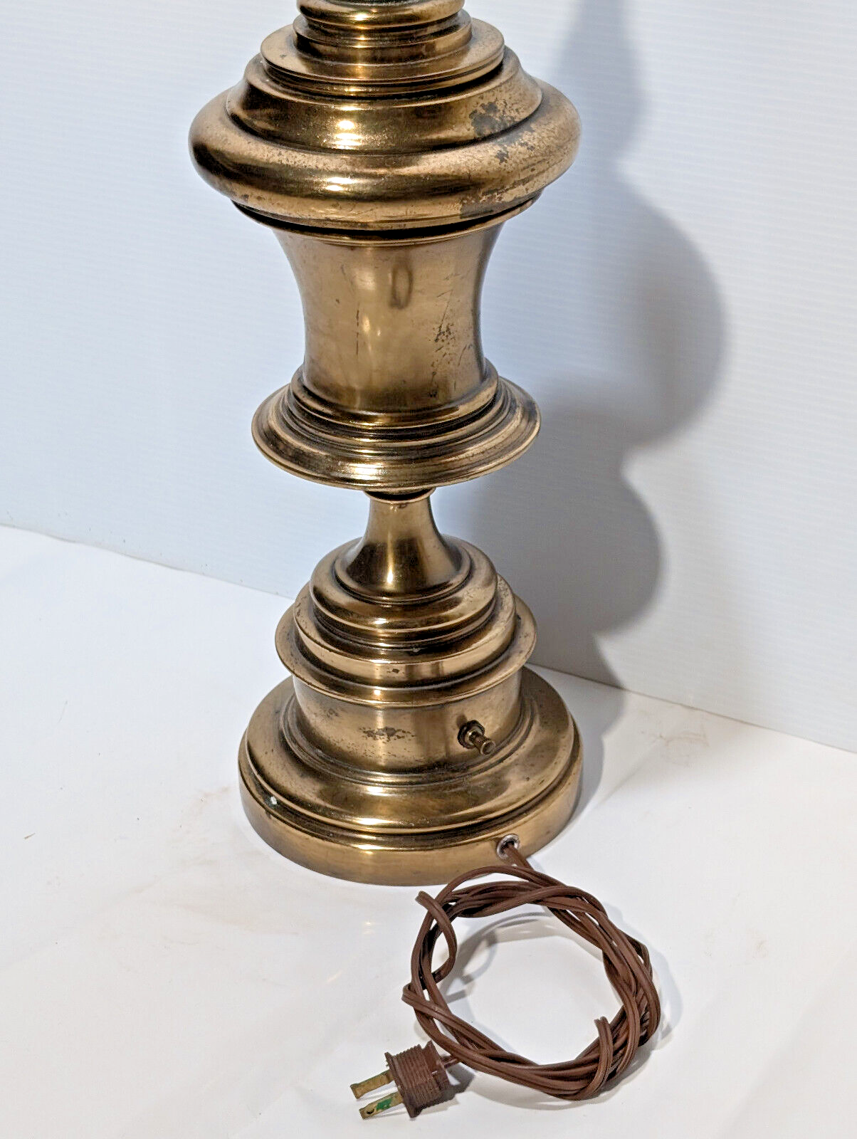 Stiffel Vintage, Antique, MCM, 34" Brass Table Lamp, Pineapple,Hollywood Regency