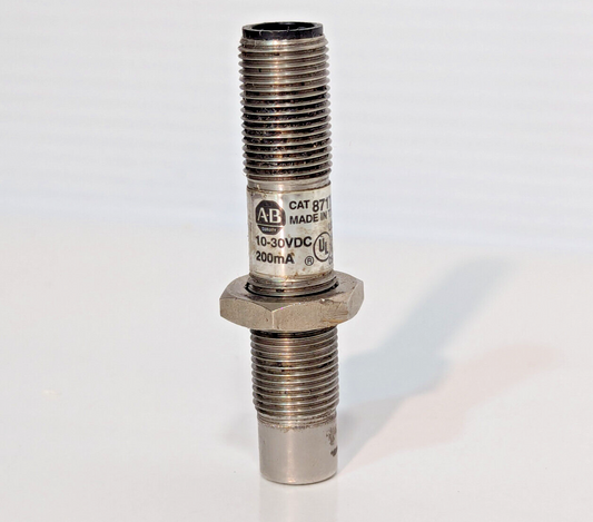 Allen Bradley 871TM-DH4NP12-D4 Inductive Proximity Sensor, 10-30VDC, Series A