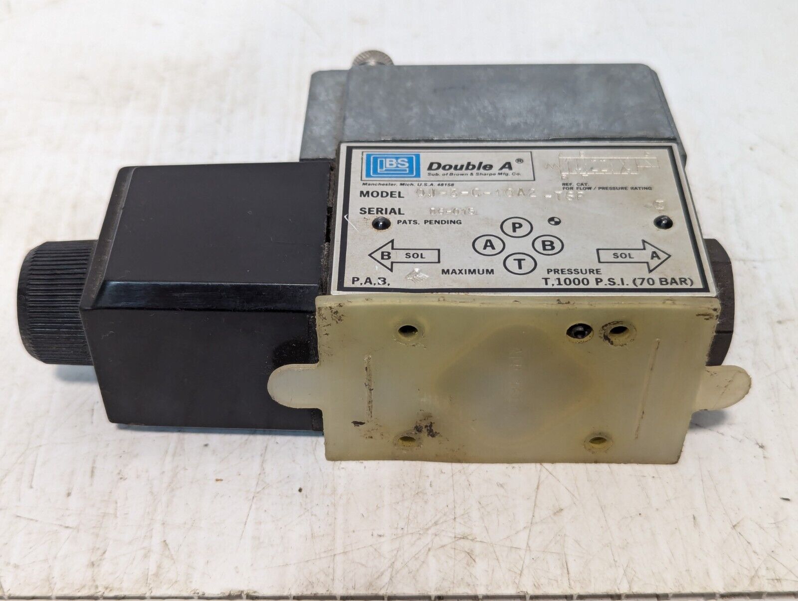 Double A QJ-3-C-10A2-TSP Hydraulic Solenoid Valve - Free Shipping