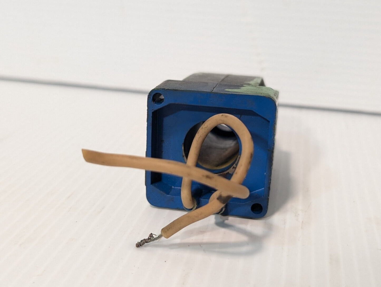 Sperry Vickers (Eaton Co) 942366 Coil Kit, 115/120VAC & Returns