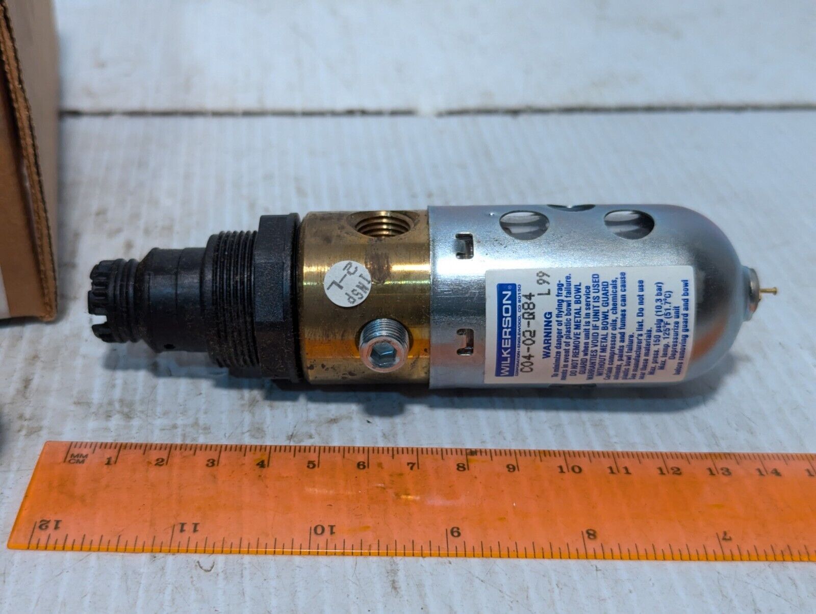 Wilkerson C04-02-Q84 Consolidation Filter/Regulator - Free Shipping