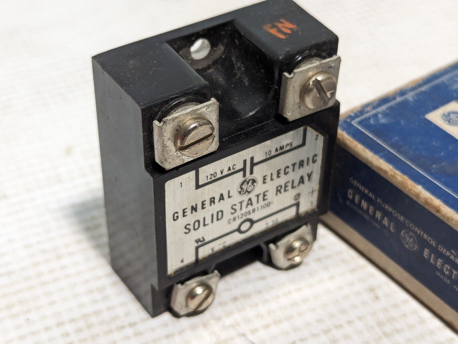 General Electric Solid State Relay CR120SR110D - Free Shipping