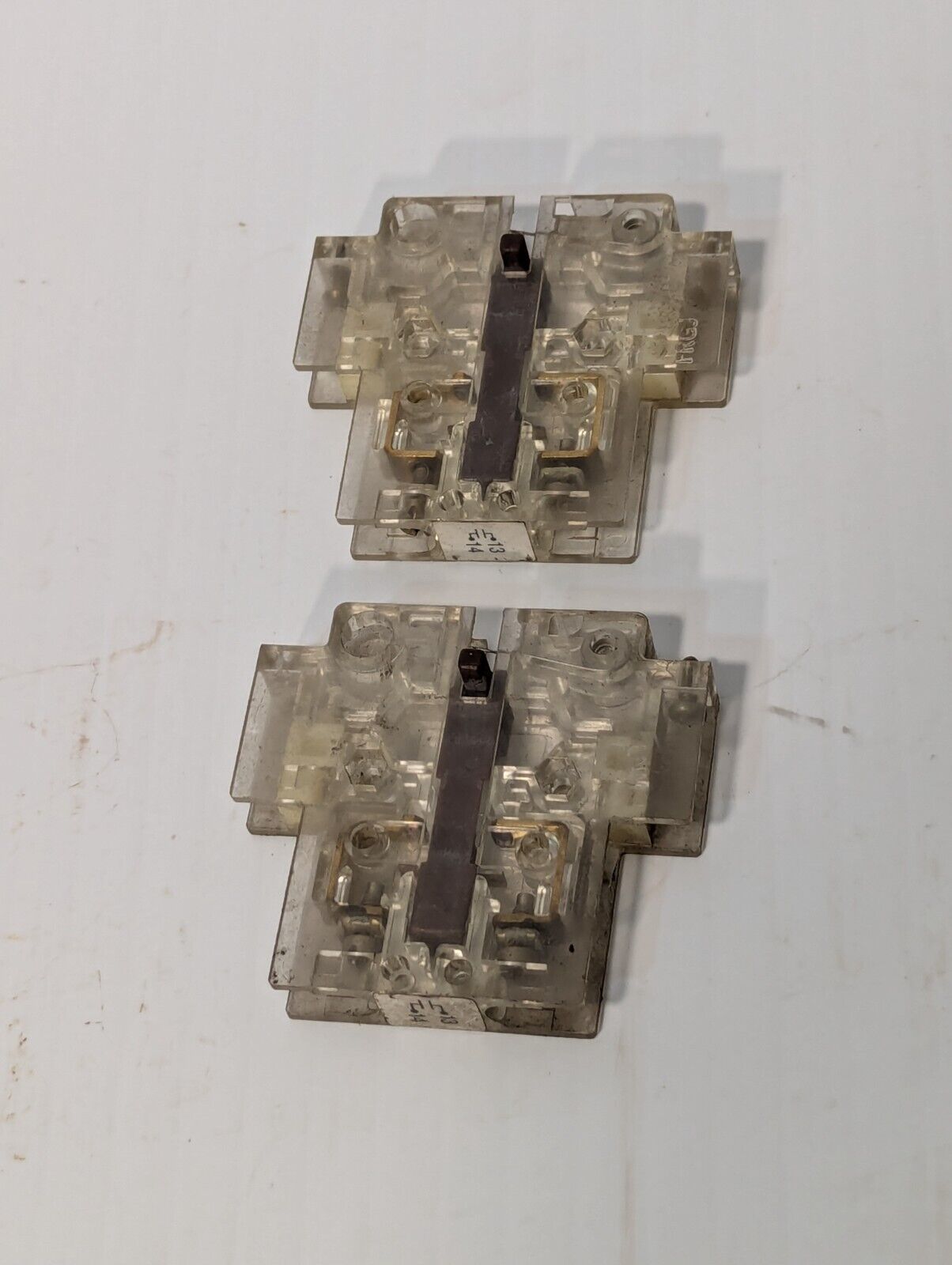 Lot of 2 Allen-Bradley 195-GA10  Auxiliary Contact Series A - Free Shipping