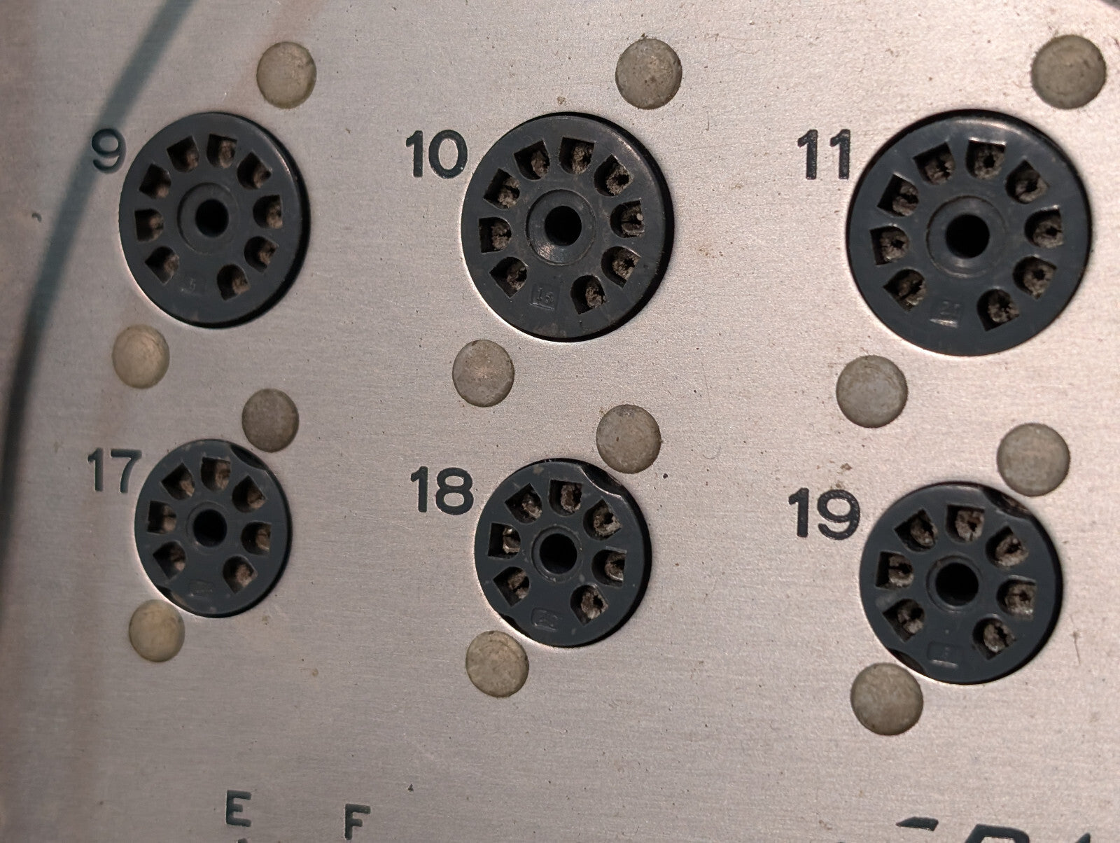 Superior Instruments Co. Model 82A Vintage Rapid Tube Tester, Case, Manuals