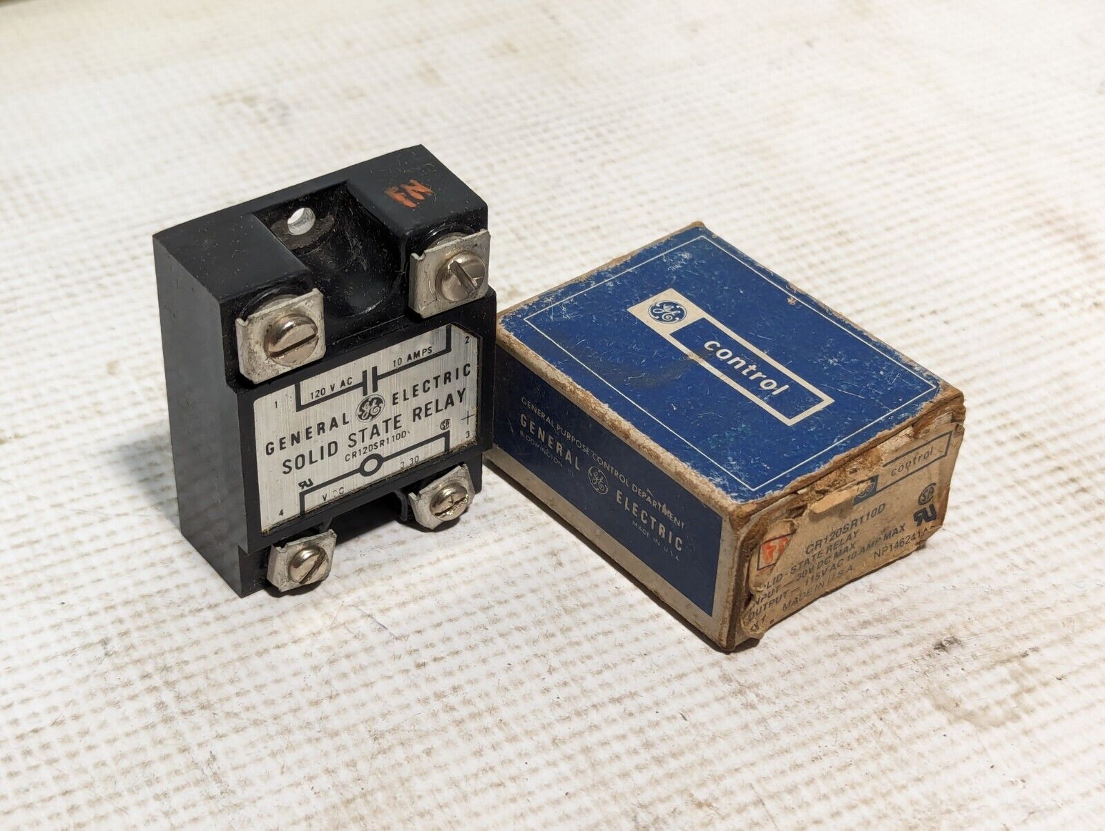 General Electric Solid State Relay CR120SR110D - Free Shipping
