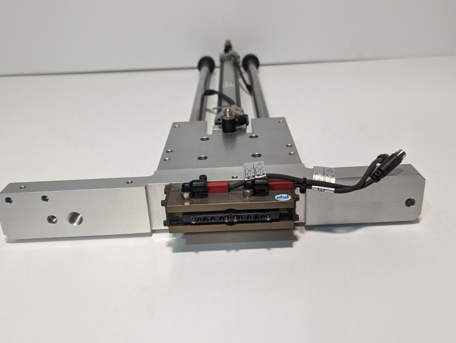 PHD ML309500-REV-D 08642438-04 1009 Cylinder Inseparable Body  - Free Shipping