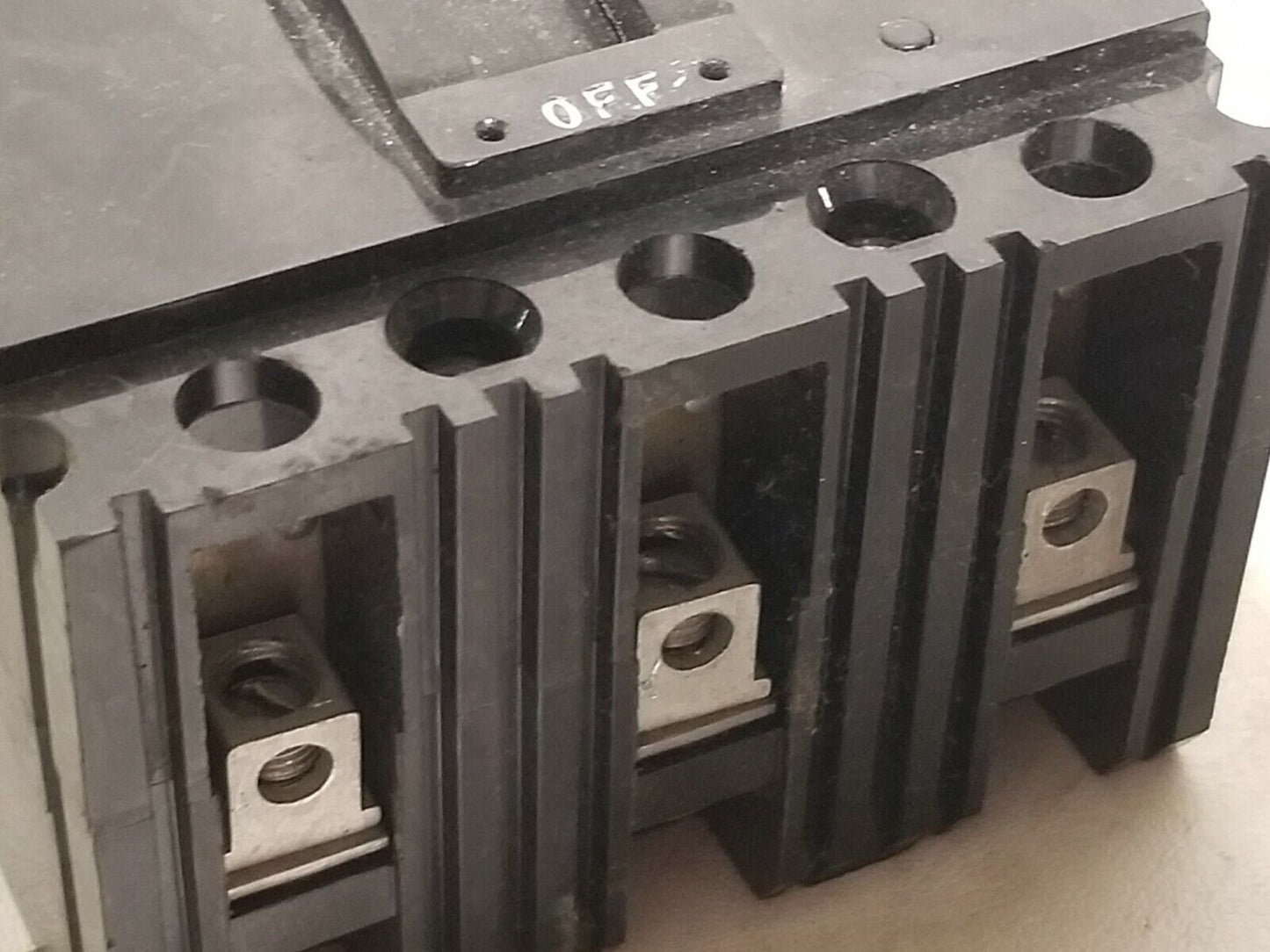 Square D FAL36015 circuit breaker, 15 amps, 3 poles, 600VAC, 125/250VDC