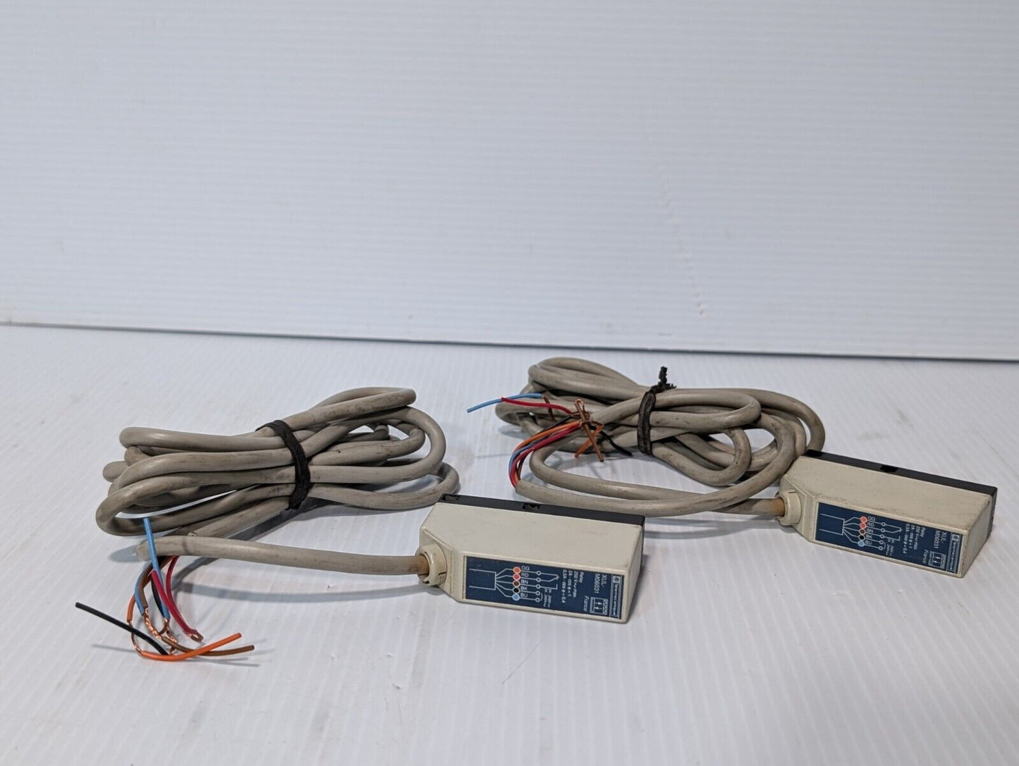 Telemecanique XUL-M06031 Photoelectric Sensor, 250 V Max, as pictured