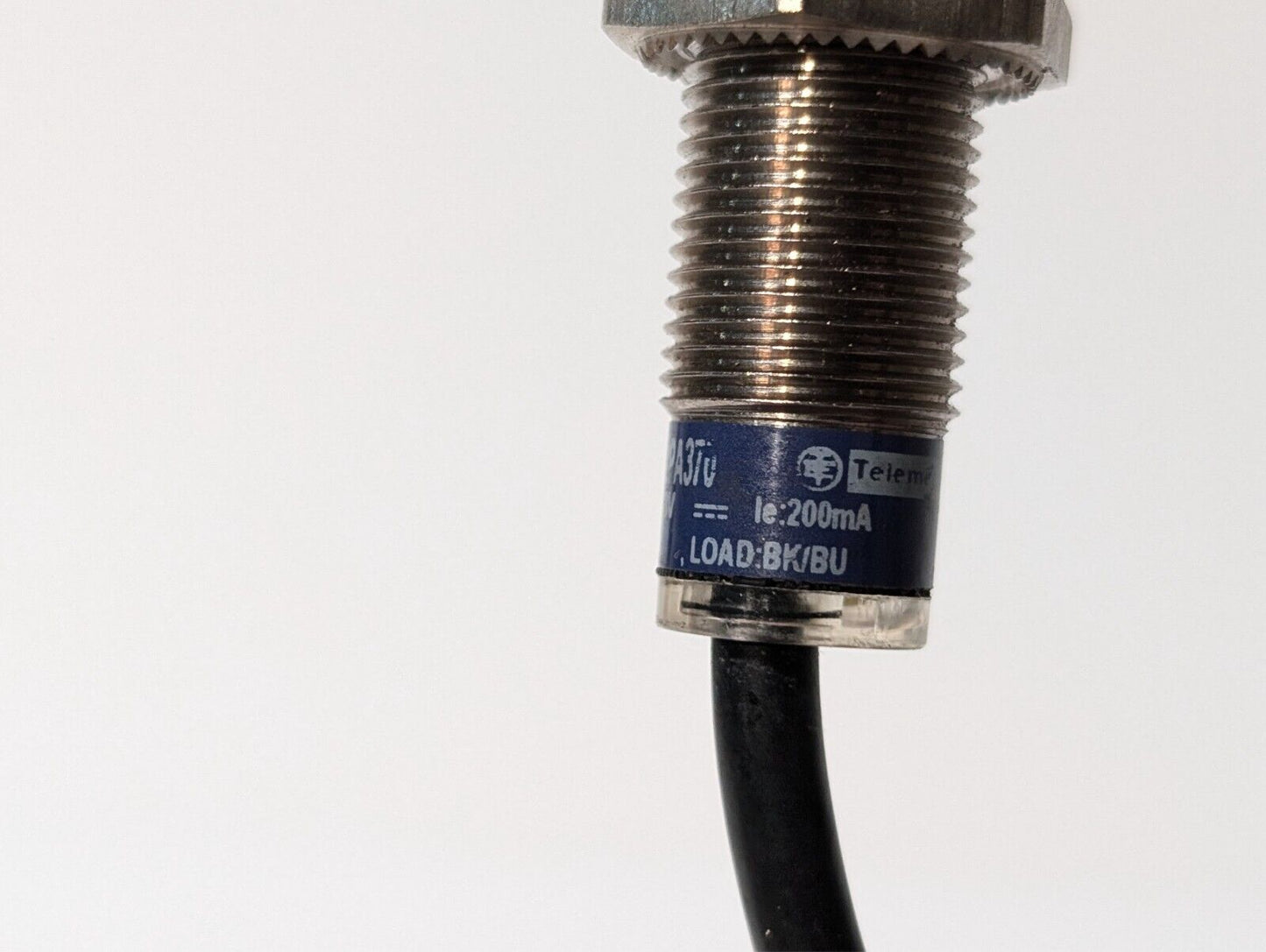 Telemecanique by Schneider XS2M12PA370D Inductive Proximity Sensor Switch