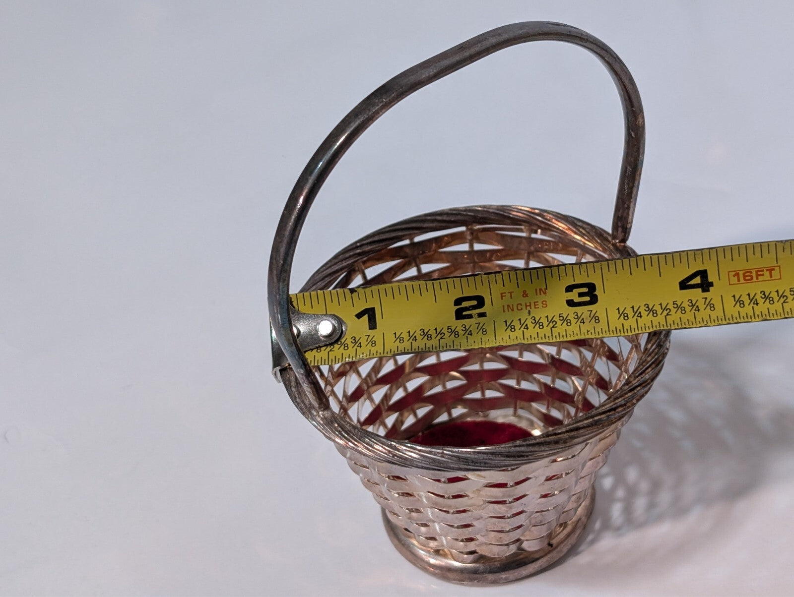 Vintage Newport Silver Woven Easter Basket #YB-178 with handle