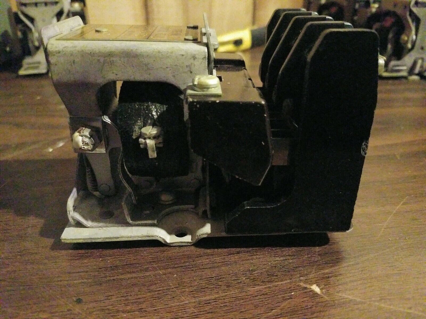 Westinghouse Type NH40 Control Relay, Mech Style 1740800-D, 10 amp, 600VAC