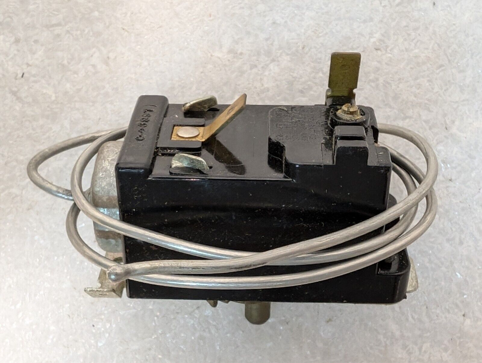 Westinghouse C42227 genuine renewal part as pictured in original box, 9C-26897