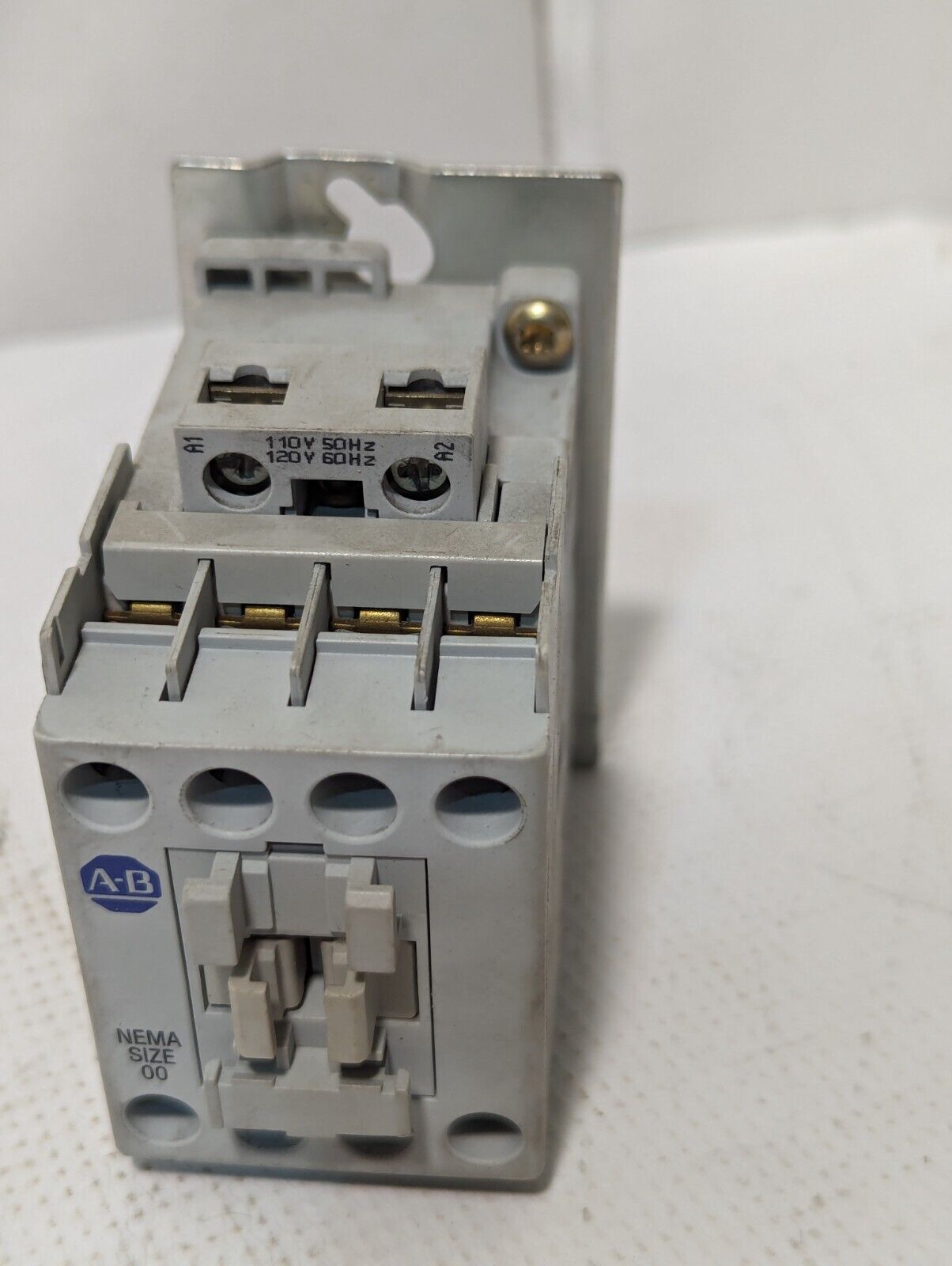 Allen-Bradley Contactor 500-TO*93 Series D, NEMA 00 - Free Shipping