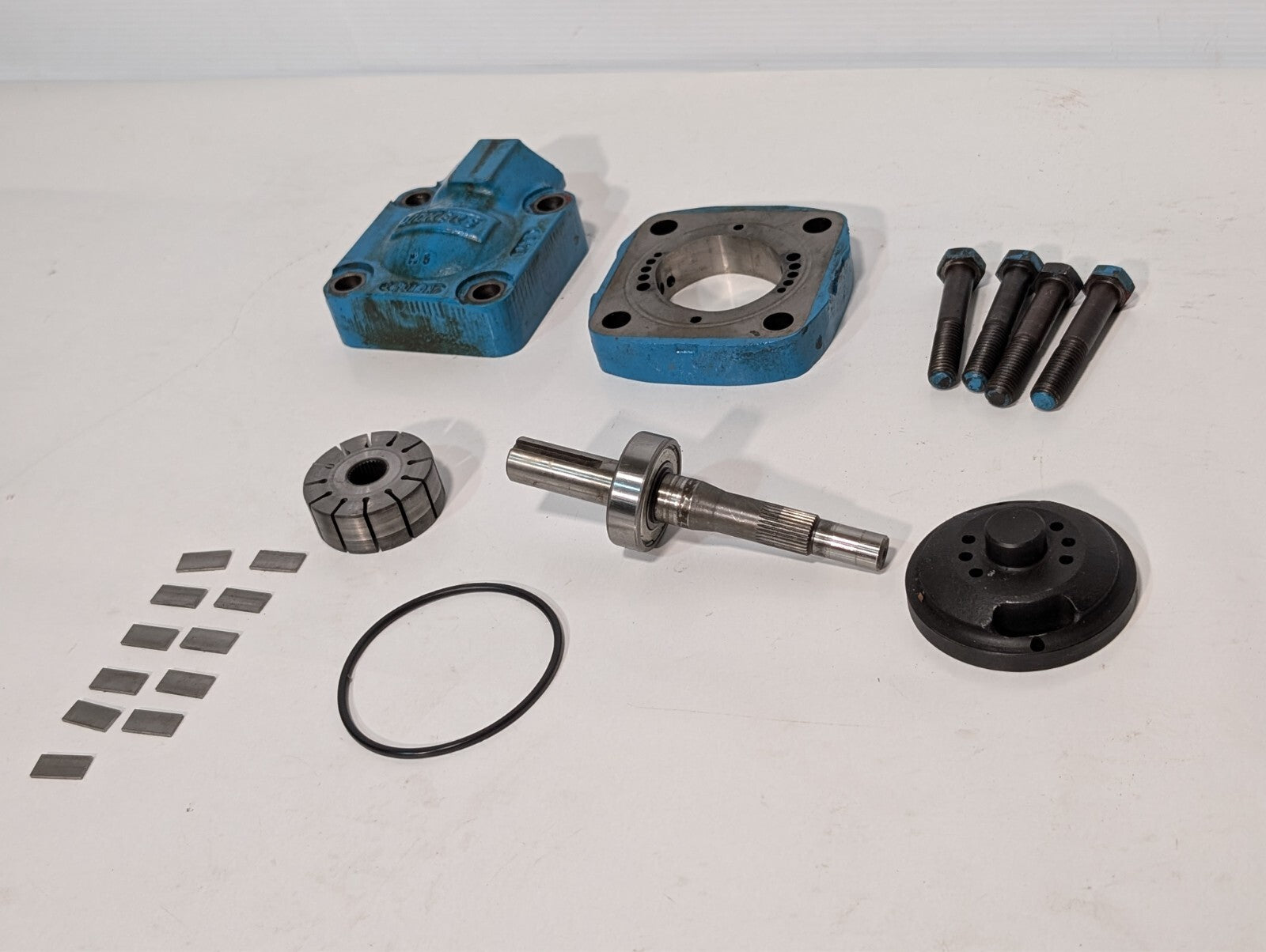 Vickers V20-1P9P-1A11 Vane Pump Assembly NOT GUARANTEED COMPLETE