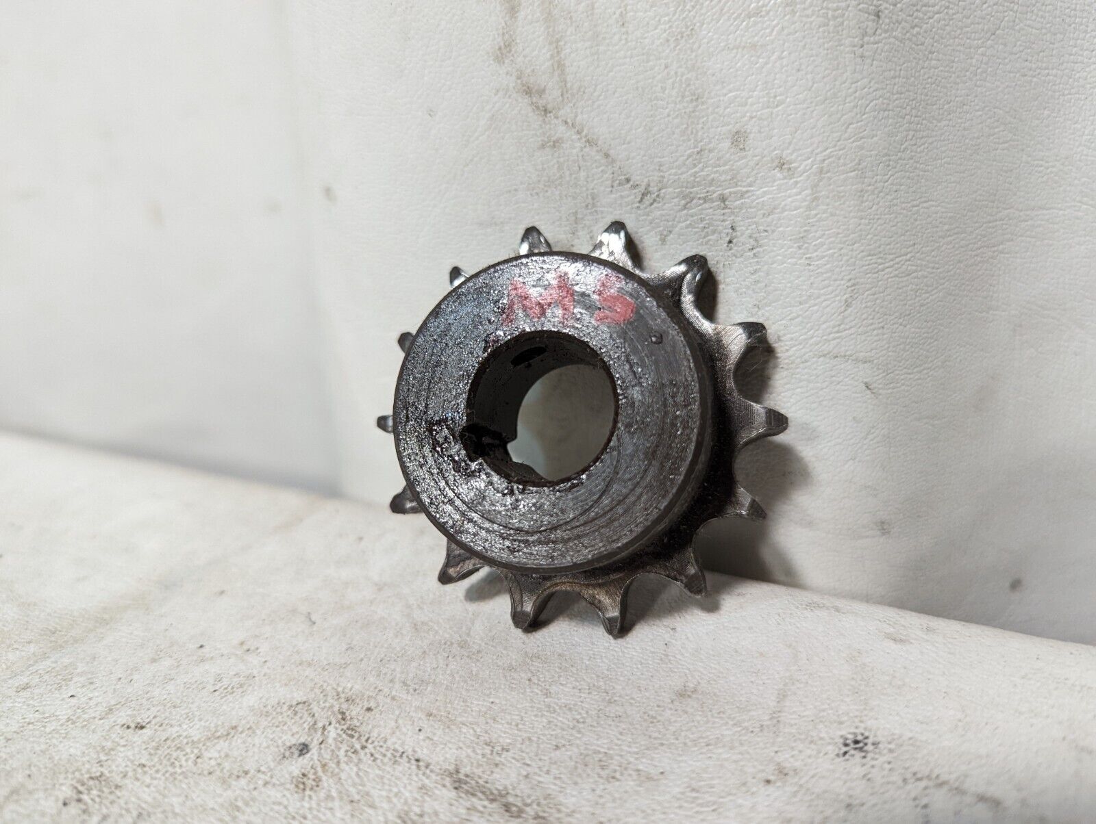 Tsubaki 40B14F-3/4 Single Strand Sprocket, 40 Chain Size, 3/4 Bore Dia, 14 teeth