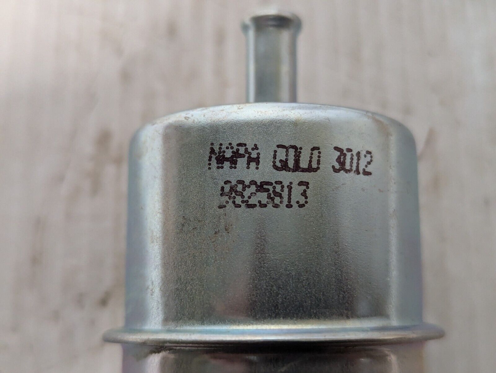 Lot of 5 Napa 3012 Gold Fuel Filters With Box - Free Shipping