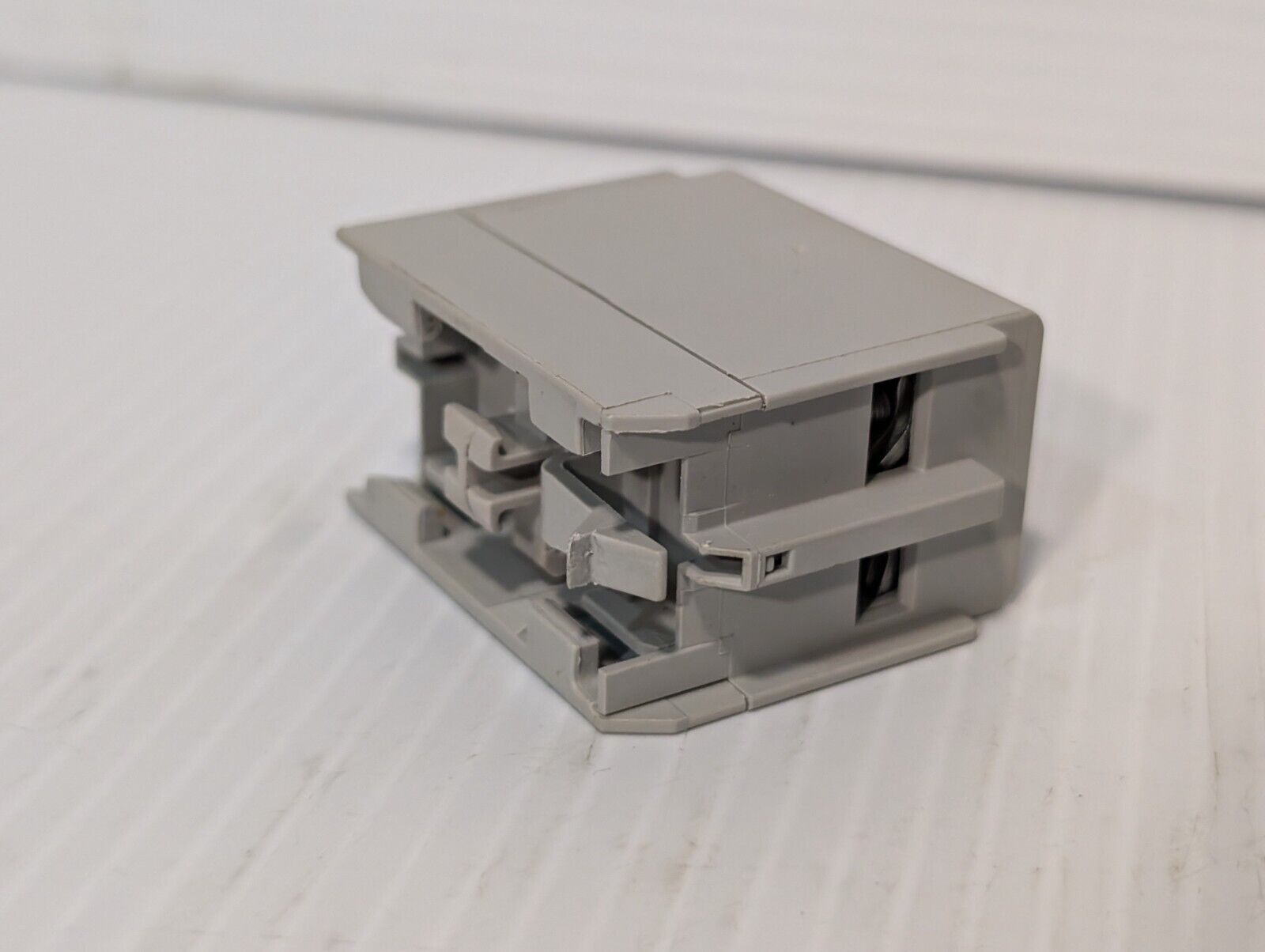 Allen Bradley 100-F Ser. B, Auxiliary Contact, Contact Block, AC-12 690V 10A