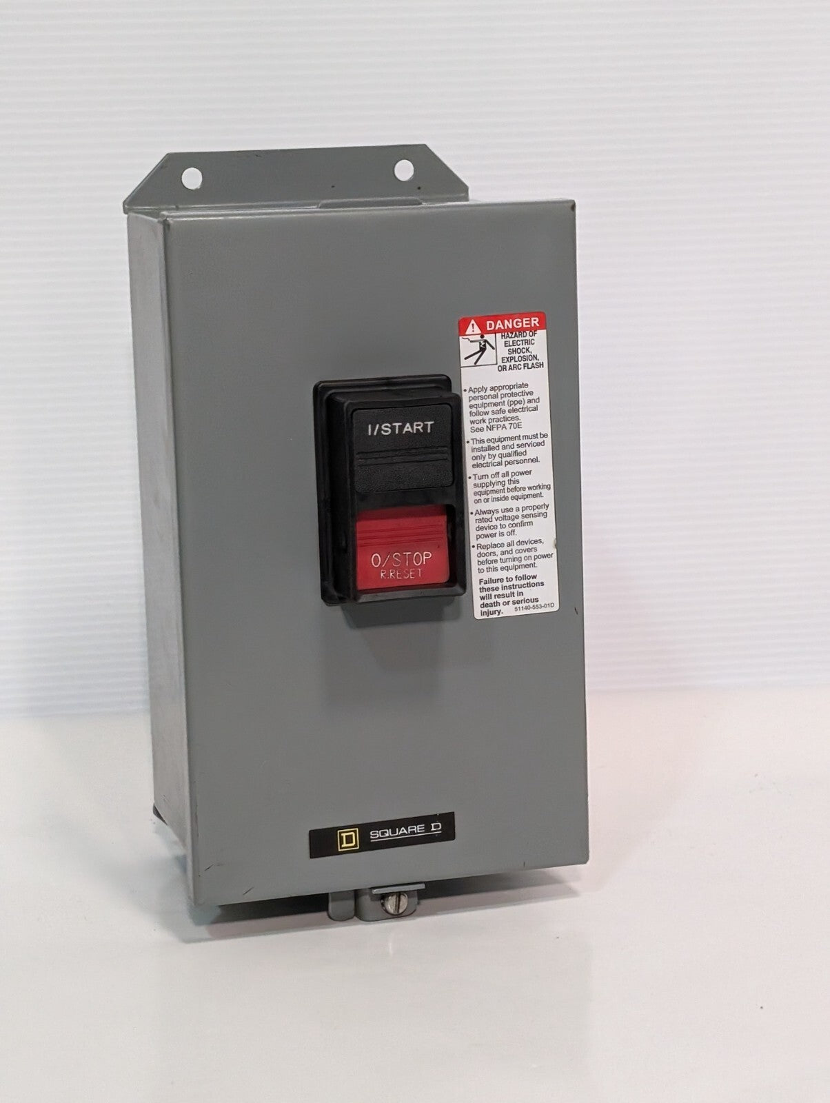 Square D 2510 MCA3 Manual Motor Starter in Enclosure, Non-Reversing, 27A, 3 Pole