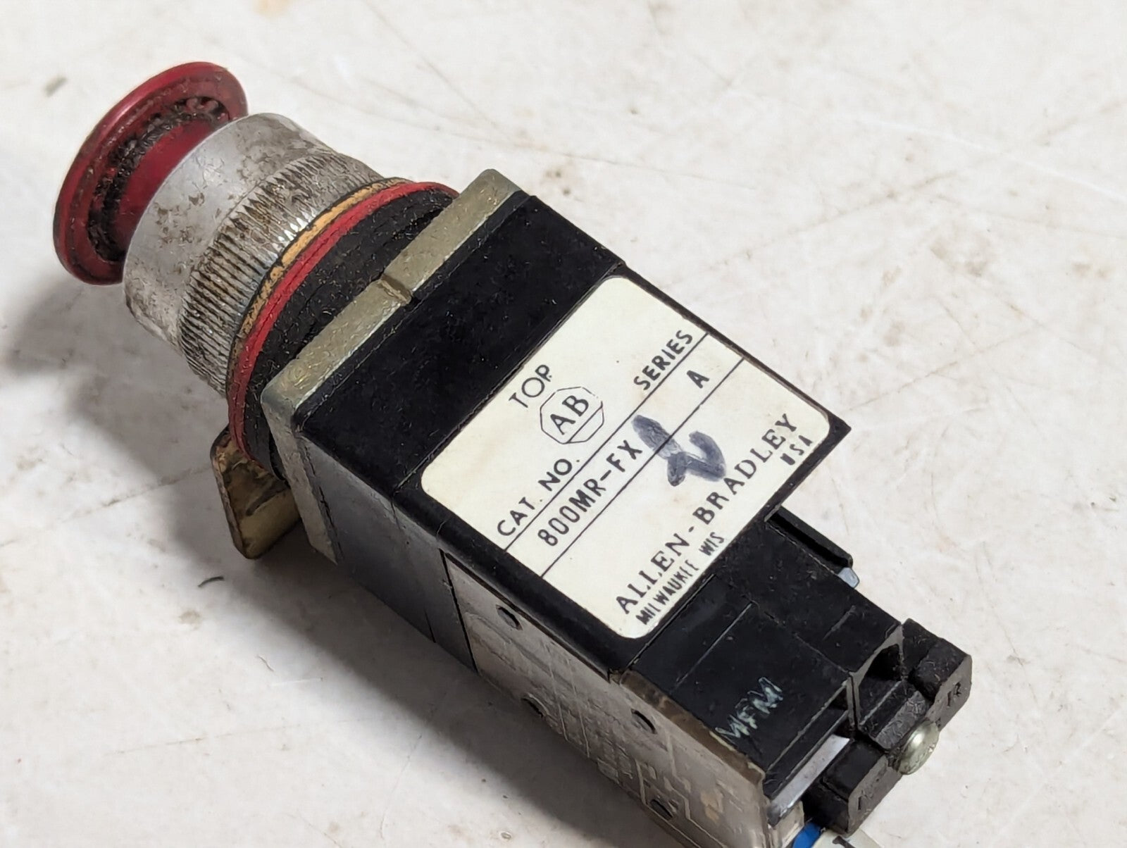 (2) Allen Bradley 800MR-FX Small Push/Pull Unit 800MRFX E-Stop/Red Cap + 800M-XA