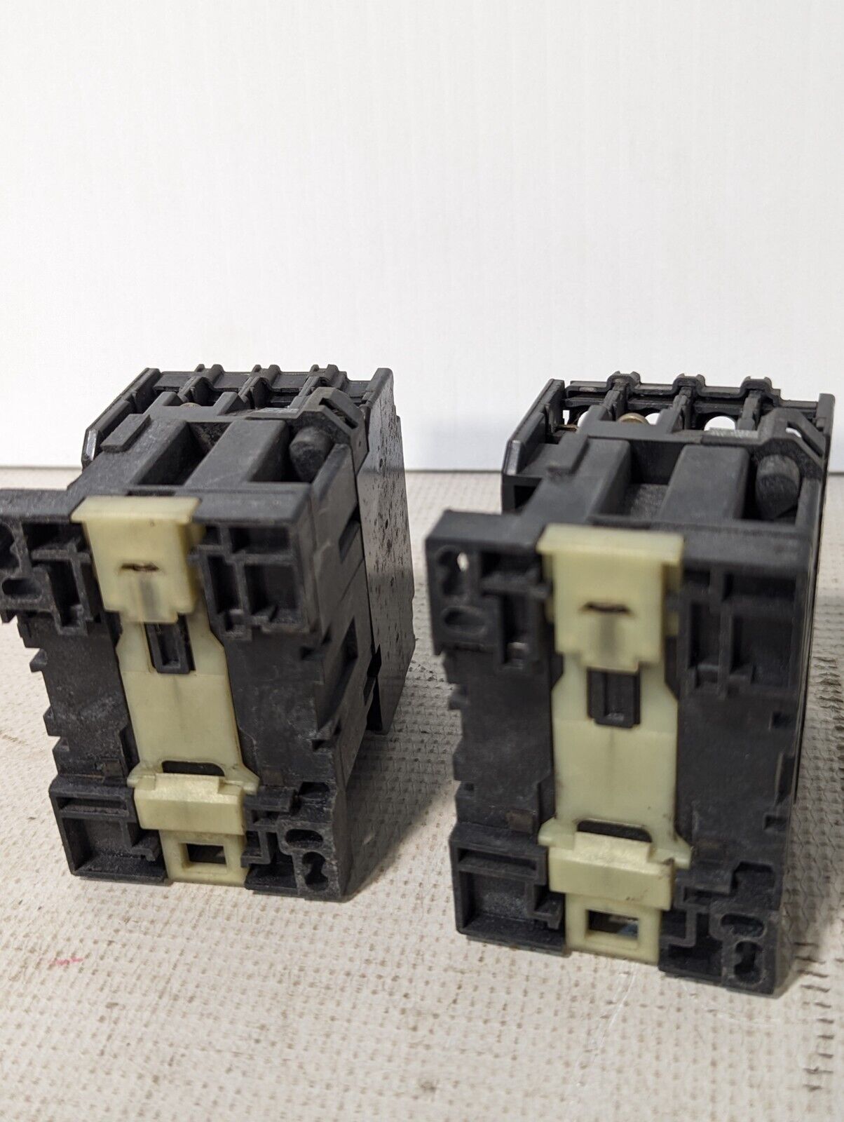 ABB BHD30C2P Control Contactor, 30A, 500V, 2-Pole, A600