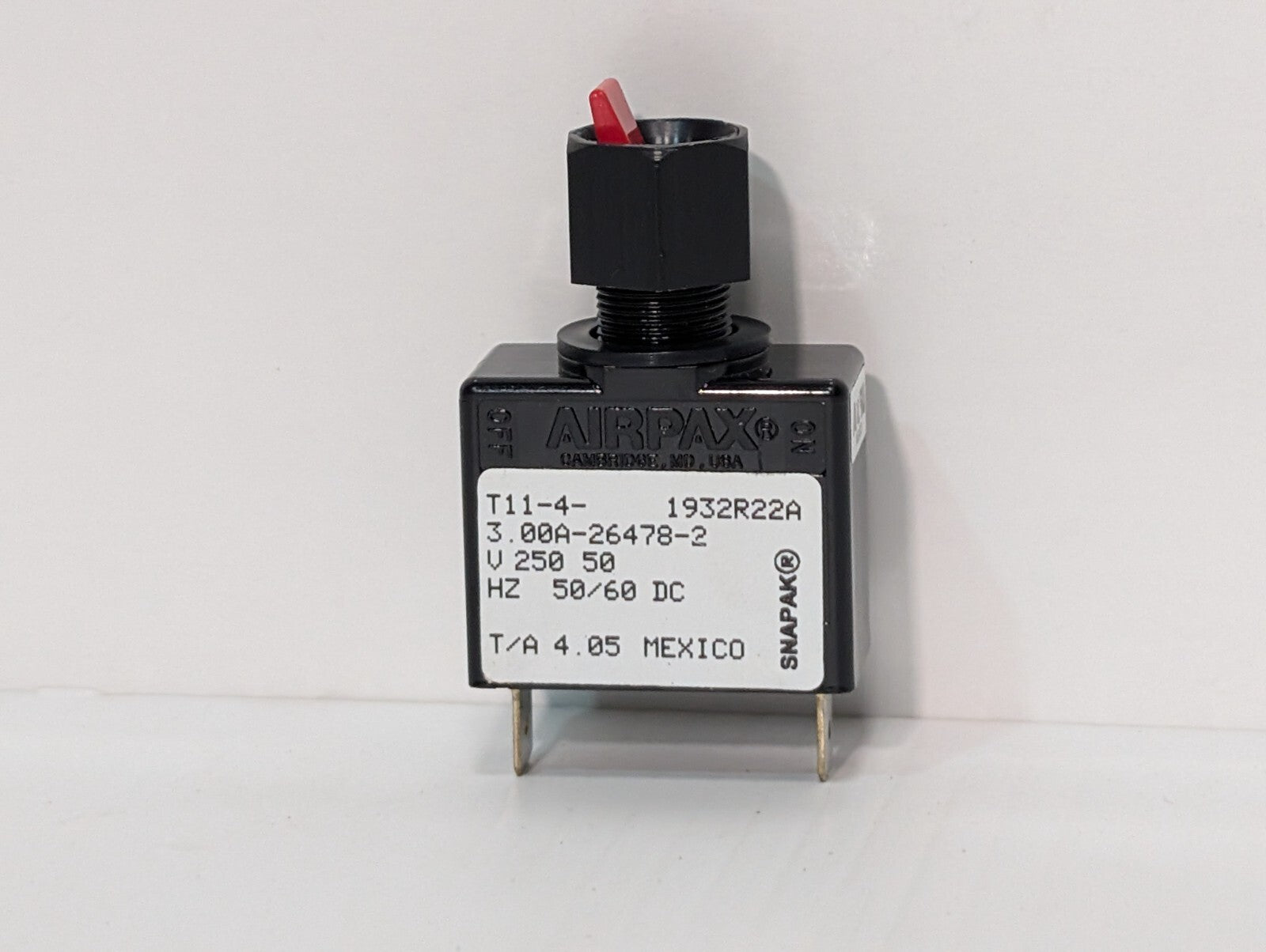 AIRPAX T11-4-3.00A-26478-2 Magnetic (Hydraulic Delay) Circuit Breaker, 3A, 1KA