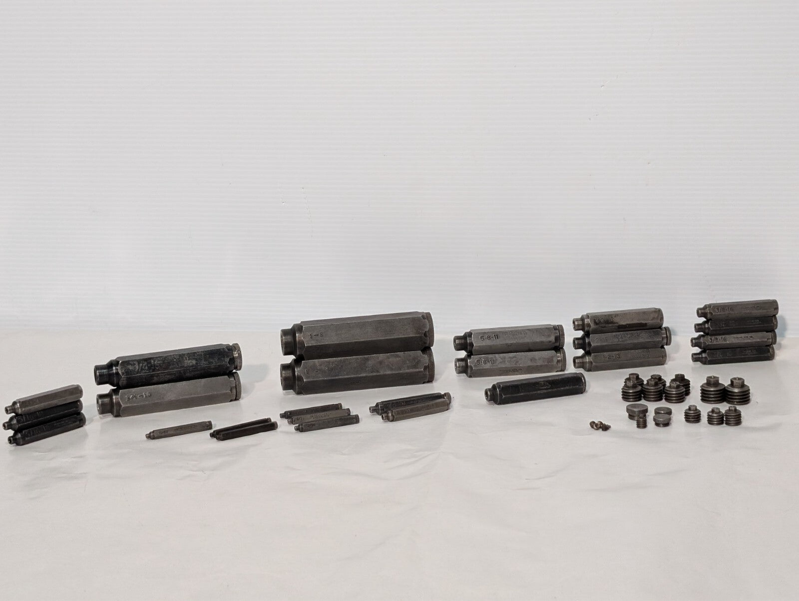 (25) Heimann Transfer Screw Incl. 3/8-16, 1-2-13, 5-8-11, etc. See photos+desc.
