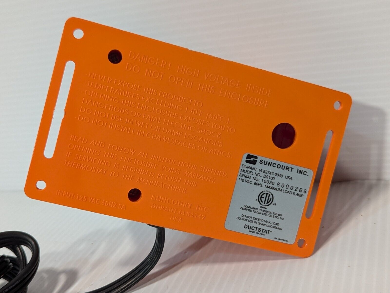 Suncourt DS100 DuctStat Plug-In Thermostat Temp Sensitive Switch