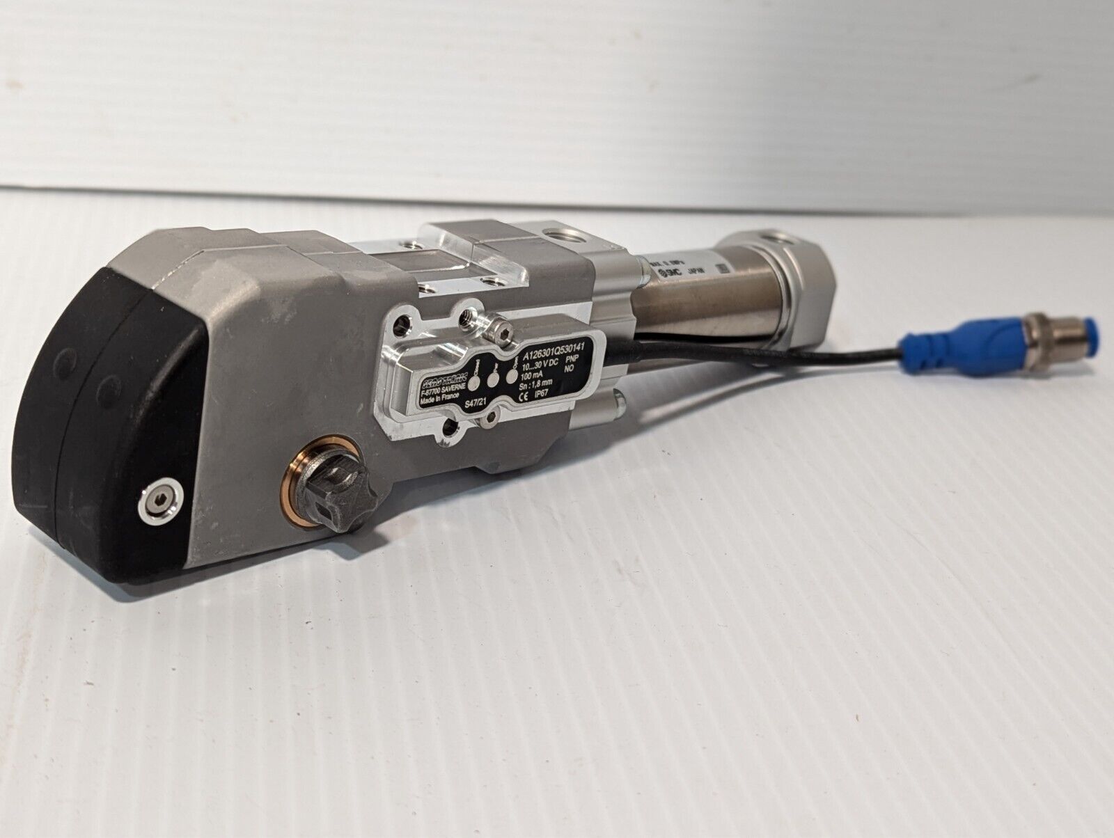 SMC CKZT25-105S-X2797 Slim Line Clamp Pneumatic Cylinder 25mm Bore 105 Deg Angle