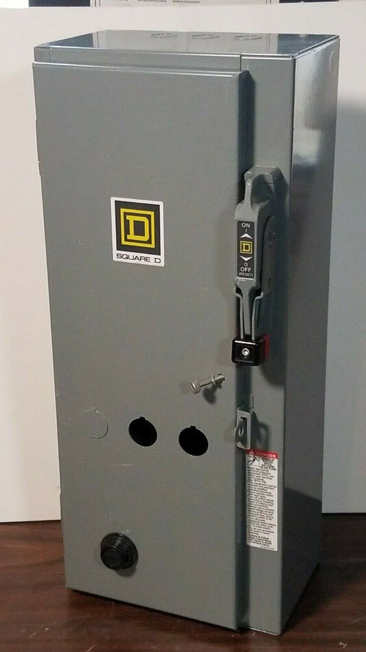 Square D 8538SBG63V02CP42SX11, with 9422FTCF30 disconnect switch, 30A, type 1