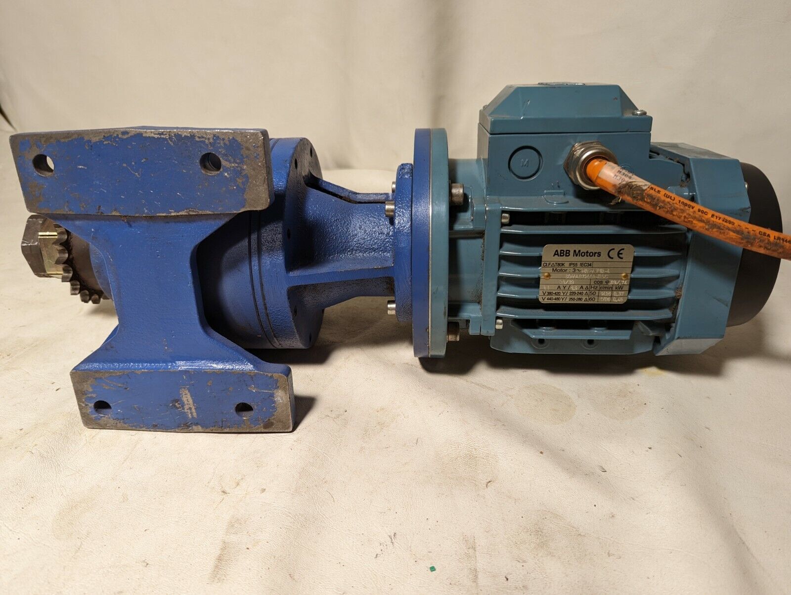 Sumitomo SM-CYCLO CNHJS-6105-71 speed reducer w/ABB 3GVA072002-BSC electricmotor