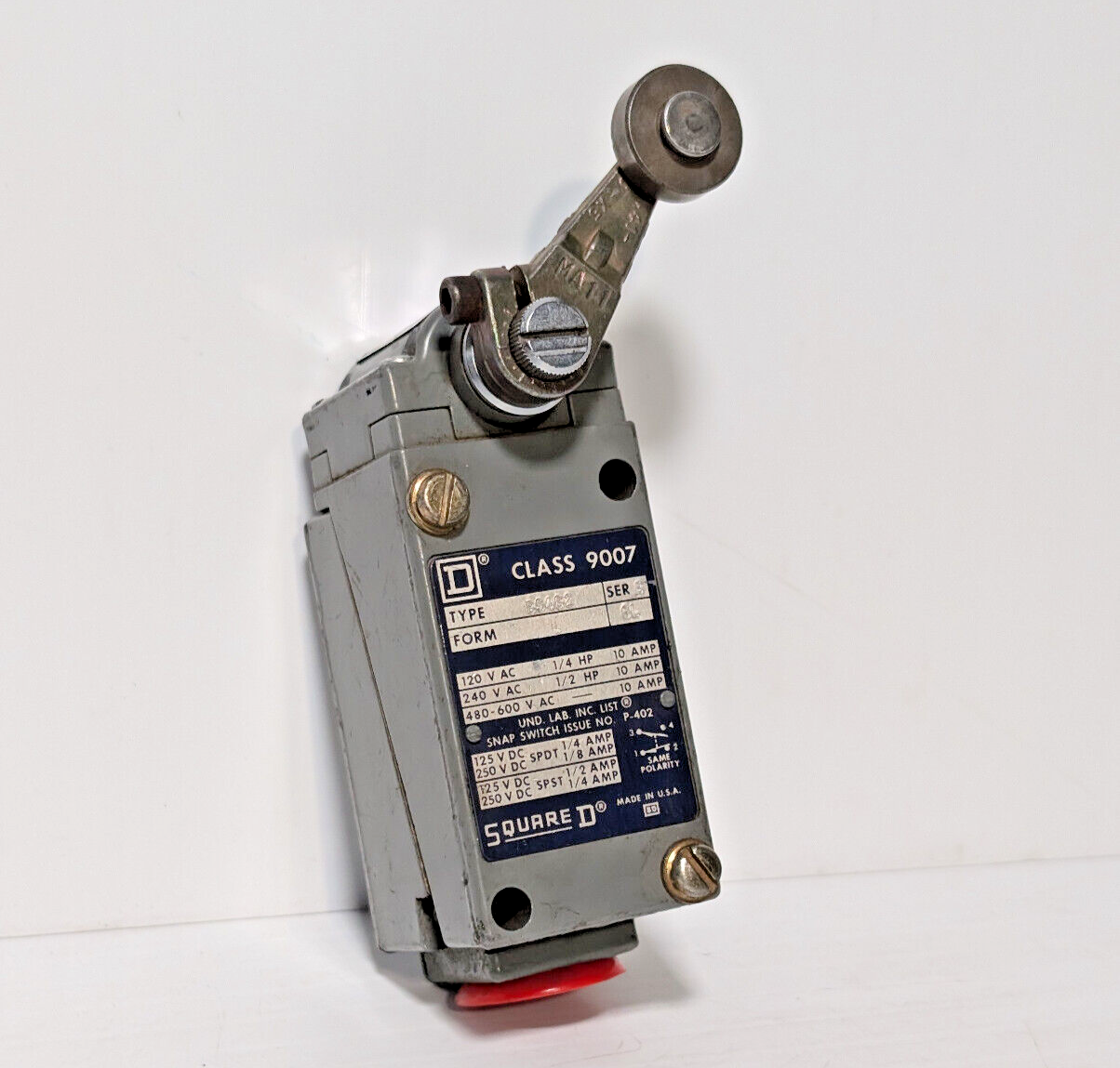 Square D B54B2 Ser 5, Class 9007, Form GL, Heavy Duty Limit Switch, 10 Amp