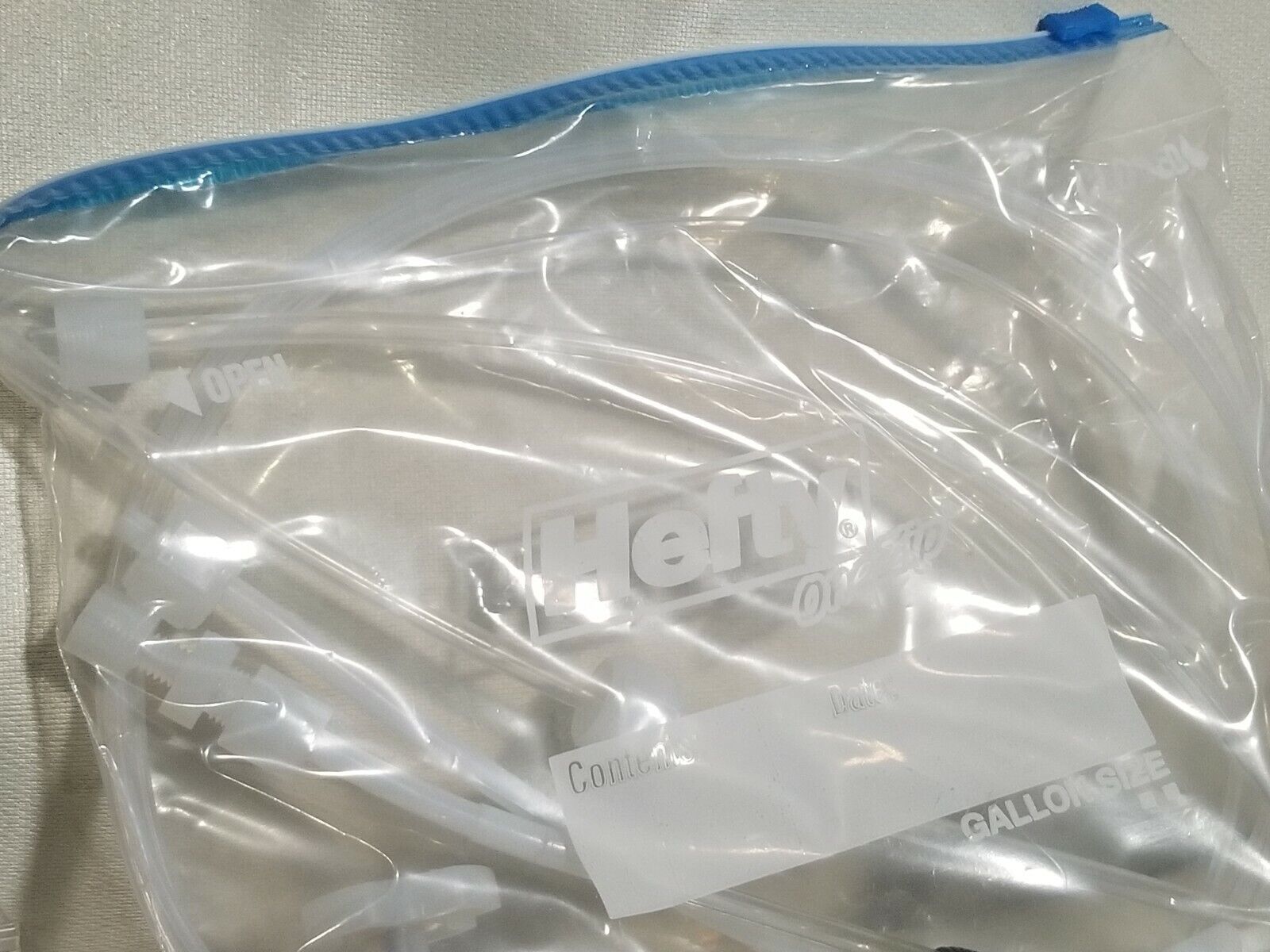 Lot of Oxiclear Disposable Gas Purifier Model DGP-250-R1 and assorted equipment
