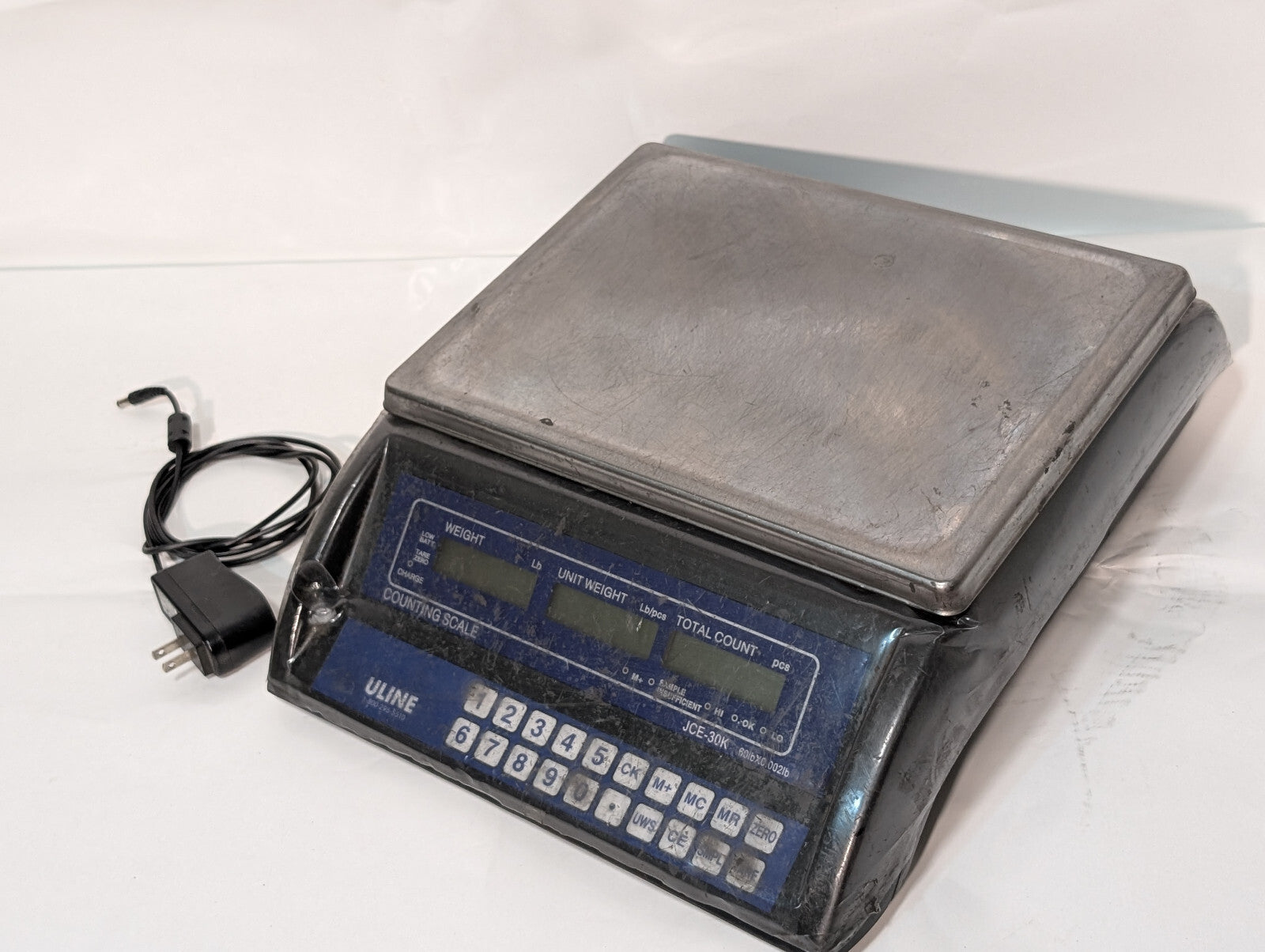 Uline JCE-30K Counting Scale, Plug, 60lbx0.002lb, Working