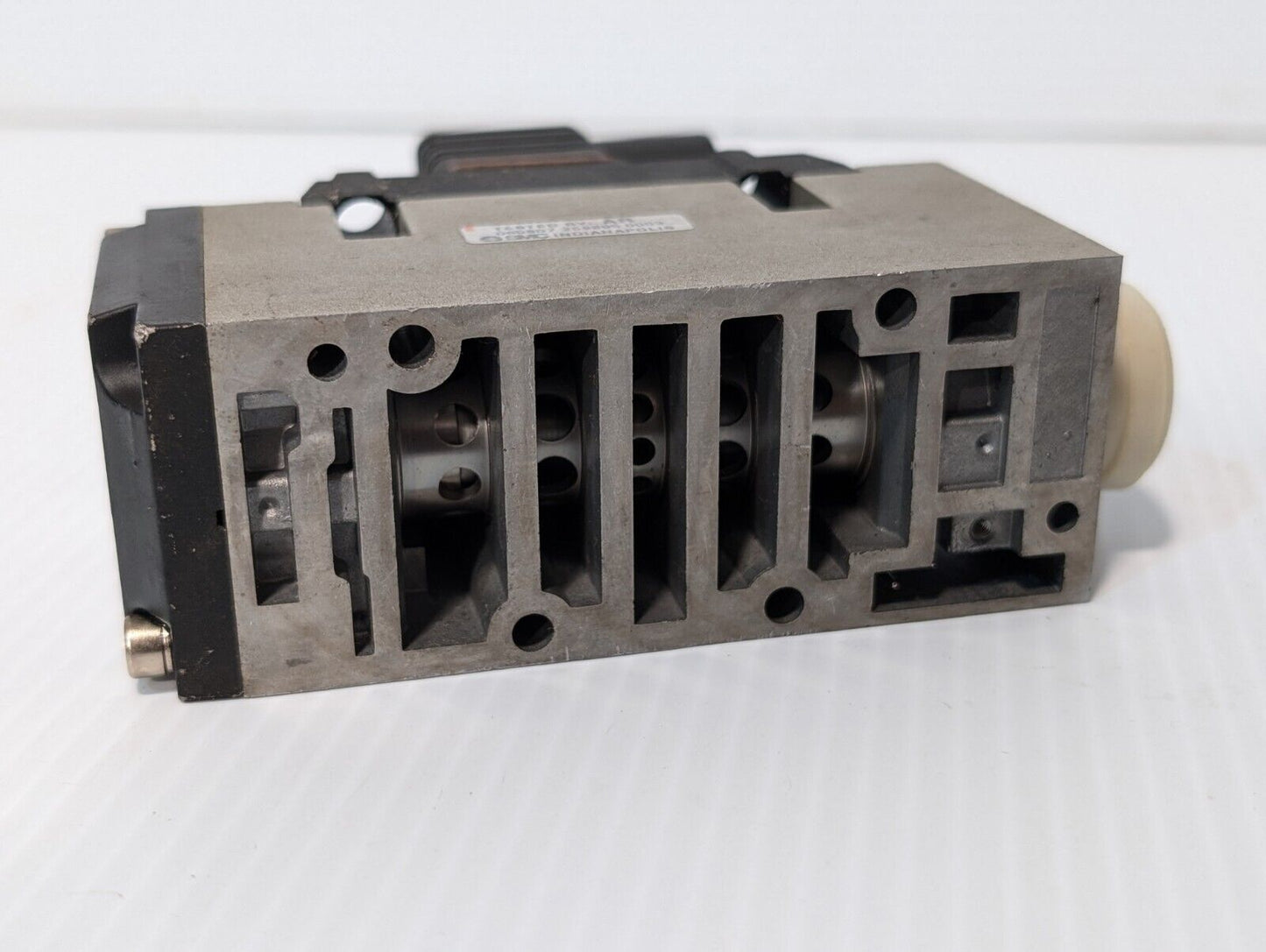 SMC NVFS4110-5DZ Solenoid Valve, Coil: 24VDC - Free Shipping