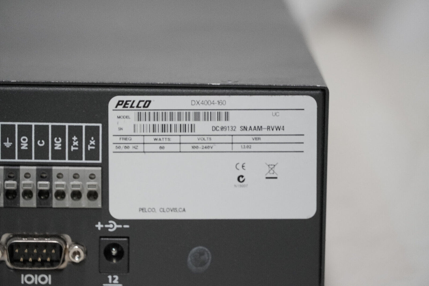 Pelco DX4004-160 Digital Video Recorder DX4000 Series
