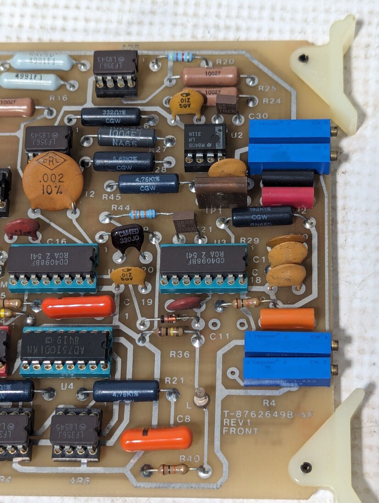 T-8762649B-AE Circuit Board