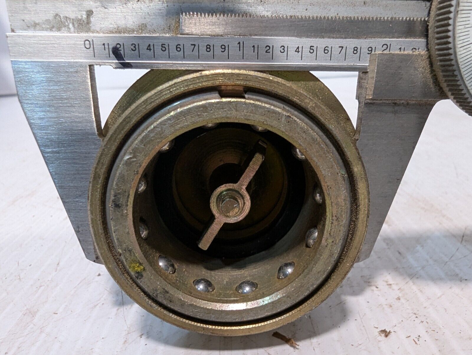 Snap-Tite VEC-16 Female Coupler with Barb Hosetail - Free Shipping