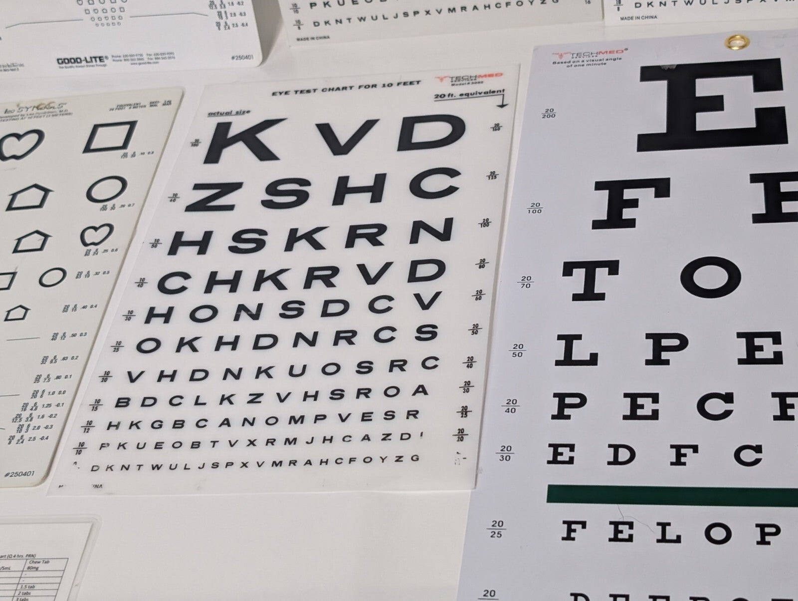 [10] Eye Test Vision Poster Chart Assorted Standard Letters Shapes Symbols Child